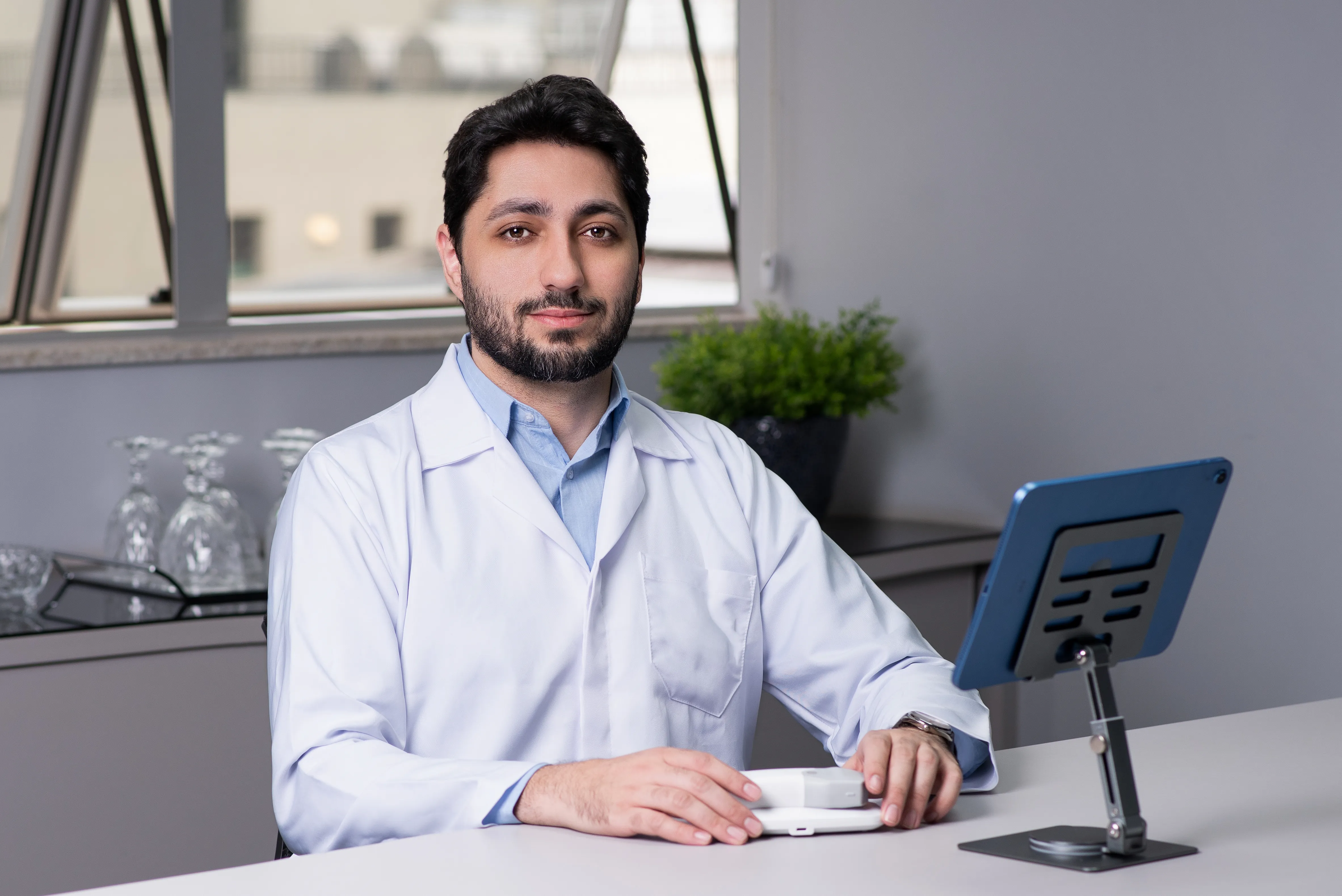 Dr. Rafael Moreno Chaves, Ortopedista e Traumatologista